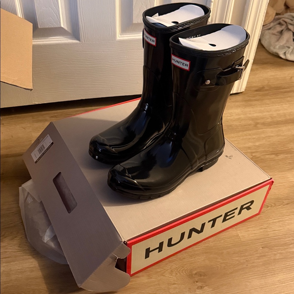 Hunter Glossy Black Waterproof Boots